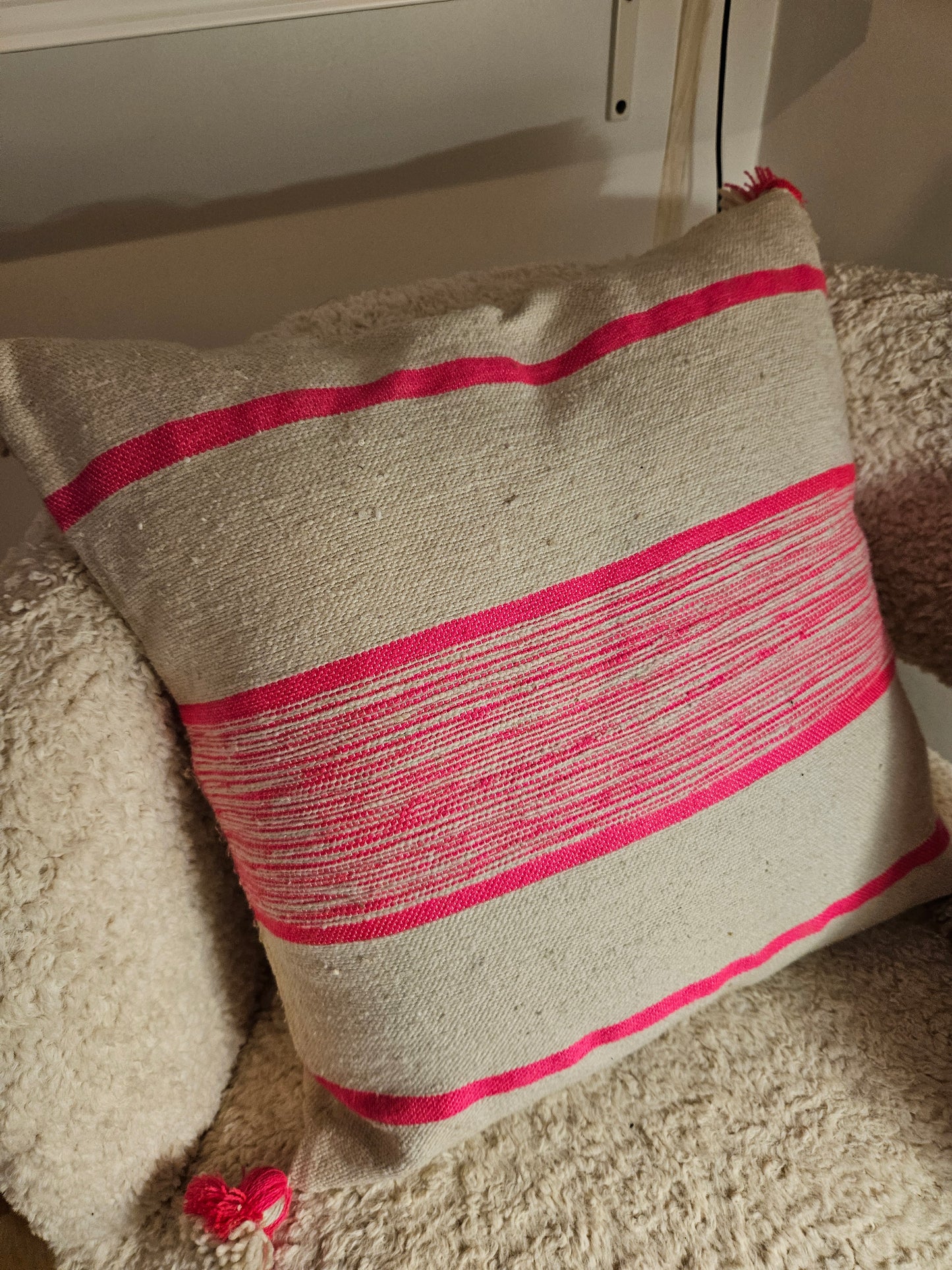 Coussin carré rose et beige 50×50